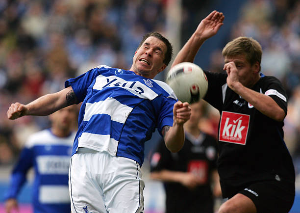 待与德容的 待与德容的