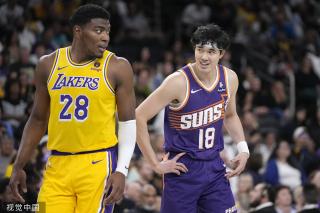 巨星时代背 巨星时代背